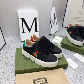入手困難 グッチ〔エース〕ウィメンズ エンブロイダリー付き プラットフォーム スニーカー本物 gum91788