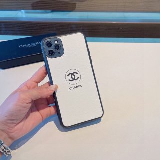 《大人気》シャネル スマホケース iPhone11/12/13ケース 本物 shh37612 《大人気》シャネル スマホケース iPhone11/12/13ケース 本物 shh37612