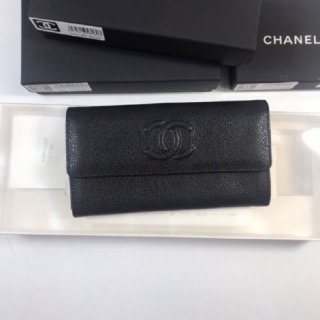 人気 シャネル キャビアスキン 本物 ココマーク 二つ折り長財布 sho97441