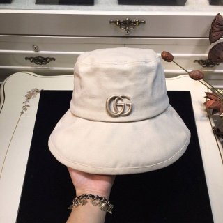 送料込 グッチ GGキャンバス コピー フェドラ バゲットハット本物 gue17494