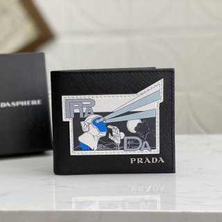 一目惚れプラダ レザー折りたたみ財布 本物 大人気！ puo86927