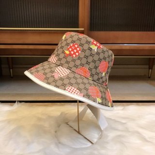 グッチ レポム バケットハット 本物 アップル＆ハート レポム リンゴ gup40284