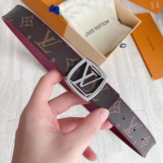 一目惚れルイヴィトン サンチュールLVスクエア 本物 30MM リバーシブルベルト vuc20014