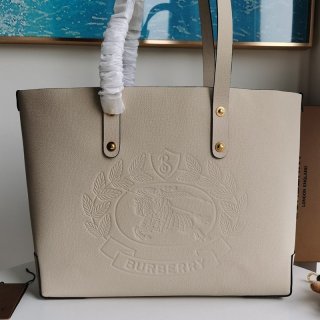 ★日本!!人気！バーバリー トートバッグ 本物 SM TOTE Bab64289