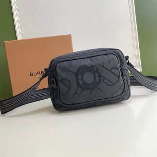 ☆21AW☆【バーバリー ショルダーバッグ 本物】ホースフェリープリントクロスボディバッグ Bau01753 ☆21AW☆【バーバリー ショルダーバッグ 本物】ホースフェリープリントクロスボディバッグ Bau01753