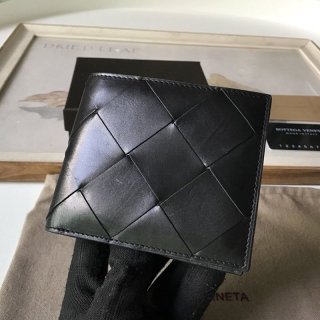 セール新作ボッテガヴェネタ 本物 イントレ二つ折り財布 bov14600