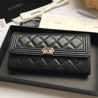 入手困難 シャネル 長財布 本物 ボーイ シャネル マトラッセ sha03798