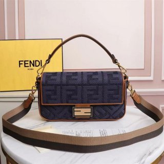 送料込フェンディ ミディ 本物 バゲット FFファブリック バッグ fez73072