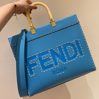 ★日本!!人気！フェンディ 本物 サンシャイン ミディアム レザーショッパー fen57003