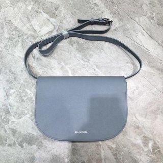セール新作【人気商品】バレンシアガ ショルダーバッグ カメラバッグ 本物 baj14452