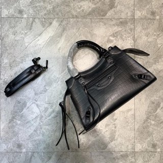 【アウトレット】バレンシアガ本物☆クラシックNanoシティバッグ bav98016