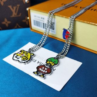 春もの新作ルイヴィトン ペンダントLVダック&タイガー 本物 ネックレス MP3231
