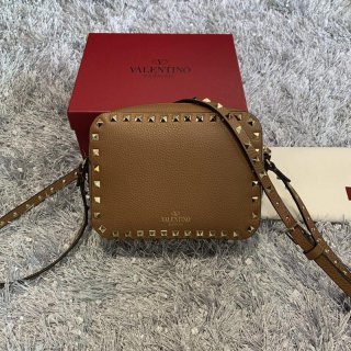 可愛い ヴァレンティノ ショルダーバッグ 本物 Vus41400