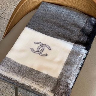 大人気!!新色シャネル カシミヤマフラーストール本物★肌触り最高な shh19045