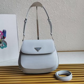可愛い プラダ★フラップ付きクレオショルダーバッグ 本物 pum64421