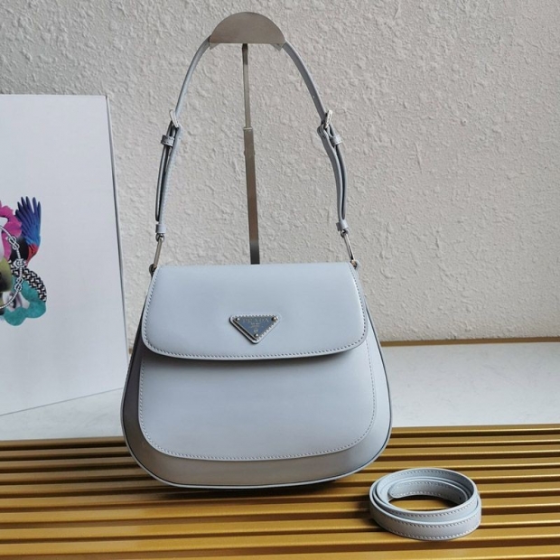 可愛い プラダ★フラップ付きクレオショルダーバッグ 本物 pum64421
