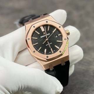 目を惹くカラーオーデマピゲ 本物 ロイヤルオーク 41mm ブティック限定 Ody77241