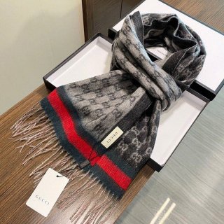 稀少 グッチ 男女OK!GGマーク 本物 ストライプ ウールマフラー guj63696