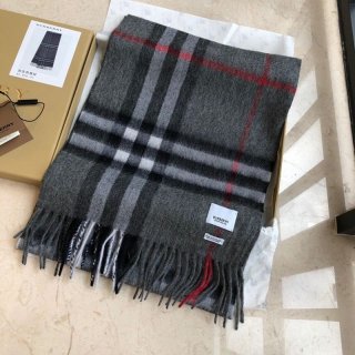 大人気!!新色バーバリー クラシック カシミヤ チェック マフラー 本物 Baa48224