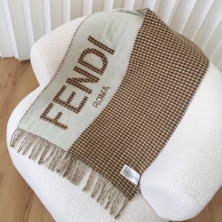 ☆超人気☆ フェンディ マフラー 本物 スカーフ ウール インターシャ タッセル fer38630