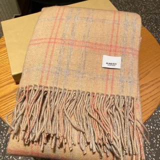 一目惚れバーバリー クラシック カシミヤ チェック マフラー 本物 Bal07479