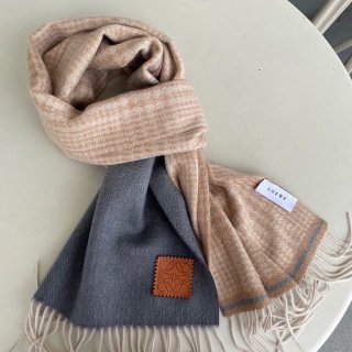 新作ロエベ チェック スカーフ 本物(カシミヤ) lod88517