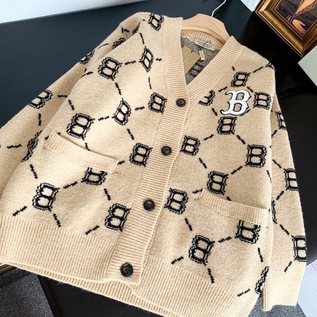 累積売上総額第１位！バーバリー オーバーサイズ カーディガン 本物 Bab89462