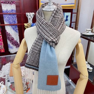 一目惚れロエベ 本物 勾配 チェック スカーフ (カシミヤ) lof34715