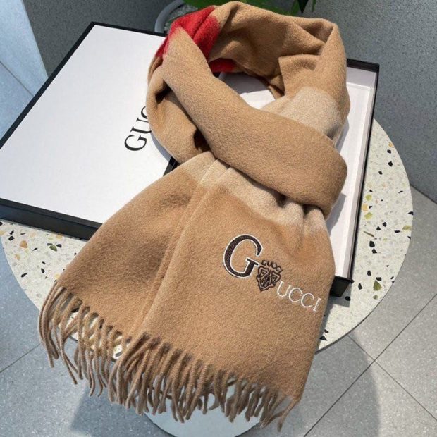 ★日本!!人気！グッチ グラフィックカシミヤスカーフ本物 gug00965