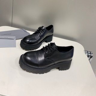 ●送料込●バレンシアガ 革靴 本物●TRACTOR 65MM レースアップダービー bah61536