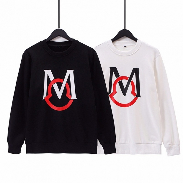 大人気！モンクレール スウェットシャツ 本物 スパンコール ロゴ moo55983