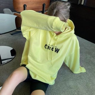 世界中で大人気バレンシアガ パーカー 本物 CREW ミディアムフィットフーディー bad84810 世界中で大人気バレンシアガ パーカー 本物 CREW ミディアムフィットフーディー bad84810