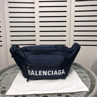 世界中で大人気バレンシアガ ボディバッグ 本物/ベルトバッグ/WHEEL BELTPACK メンズ baa69095