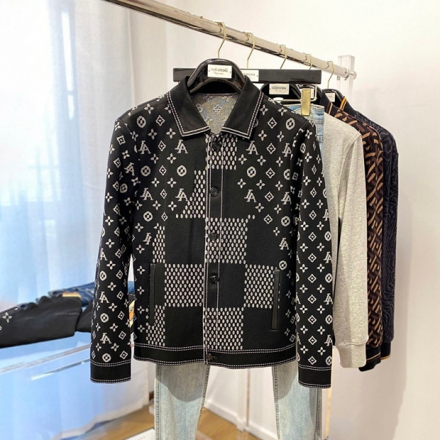 限定希少ルイヴィトン デニムジャケット 本物 NIGO×LV モノグラム ブラック 1A88WR