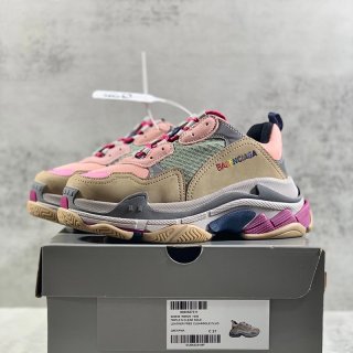 【即発】バレンシアガ Triple S 本物 スニーカー トリプルソール baa31992