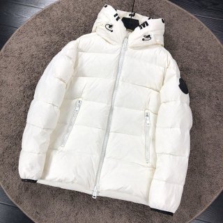 定番 モンクレール 本物 フード付 ダウン☆2色 mog60751
