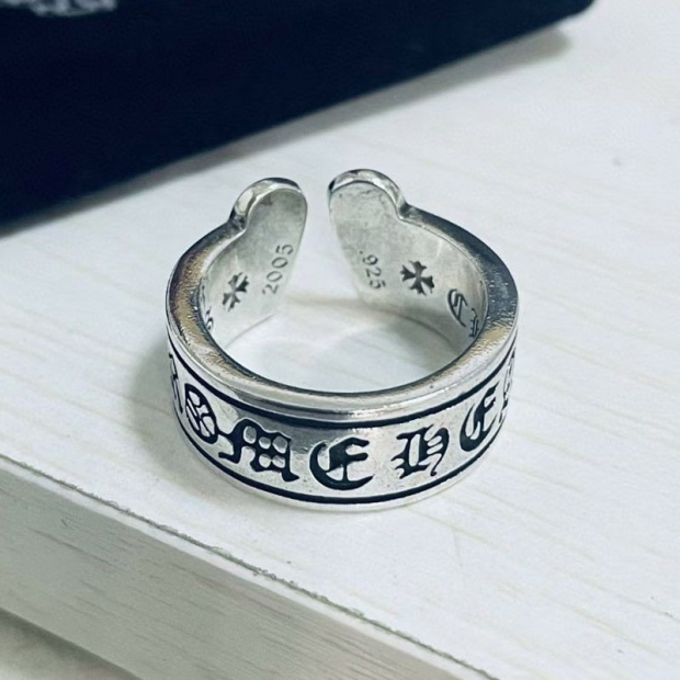 【人気商品】クロムハーツ CHクロス リング 指輪 本物 Kuv03909