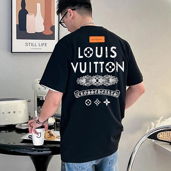 ルイヴィトン クロムハーツ 本物 コラボ Tシャツ vuc78738