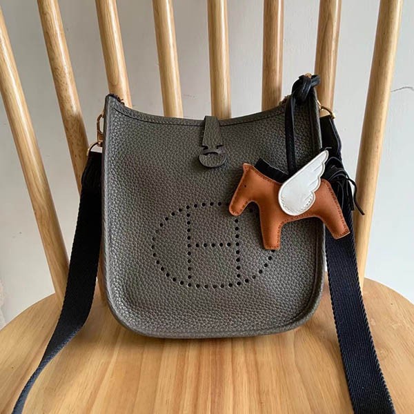 エルメス 本物 エヴリン アマゾン TPM クレマンス ゴールド金具 erh84605