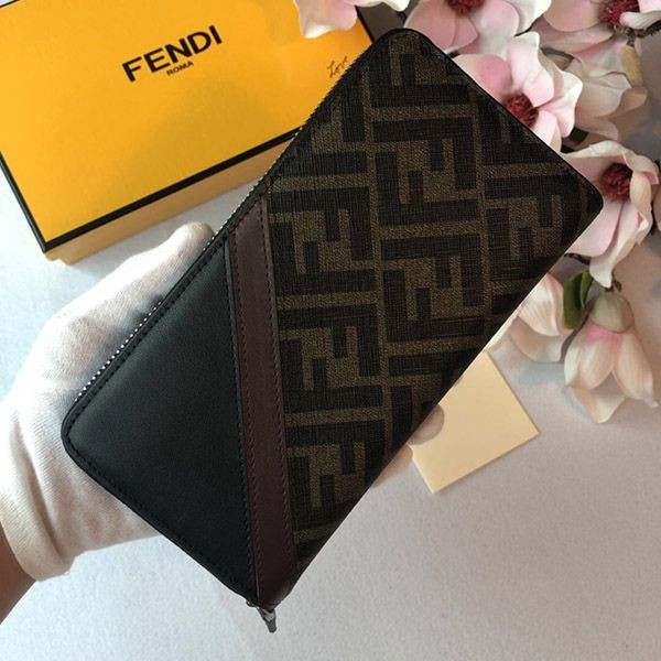 《大人気》フェンディ 財布 本物 カスタマイズ FF生地 カード ロゴ ジップ ウォレット ピーカブー feh61866