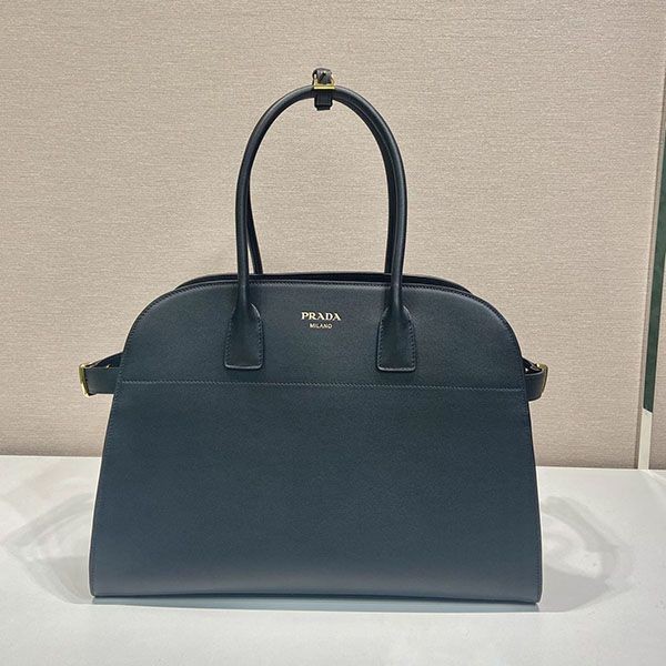 追跡付 プラダ ラージ レザー トートバッグ 本物 1BG5081