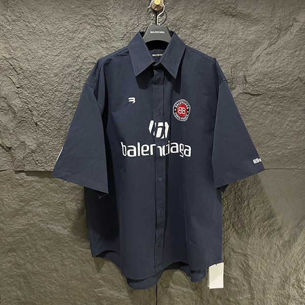 すぐ届 バレンシアガ 柄入りシャツ 本物 bas85675