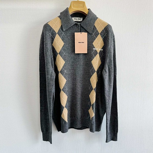 最新でオシャレミュウミュウ 本物 カシミヤ ニット ポロシャツ myh48874