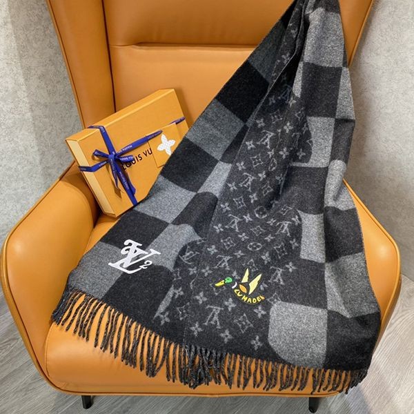 超希少★レア！ルイヴィトン Nigo モノグラム スカーフ 本物 vuc80044