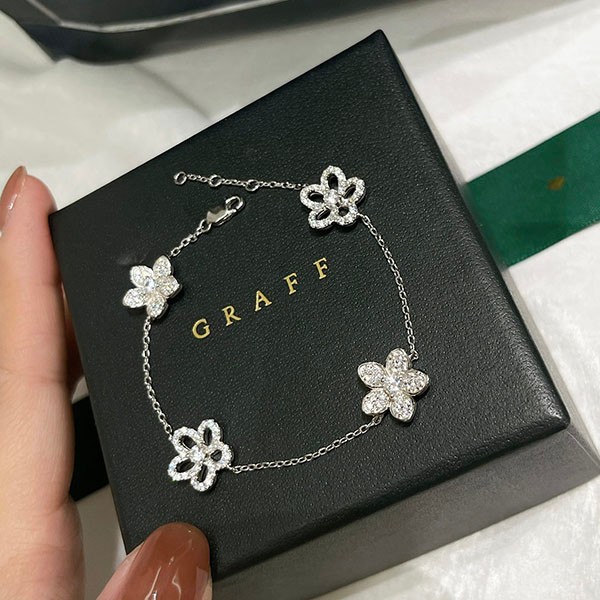 定番 グラフ GRAFF ワイルドフラワー パヴェダイヤモンド ブレスレット 本物 RGB515