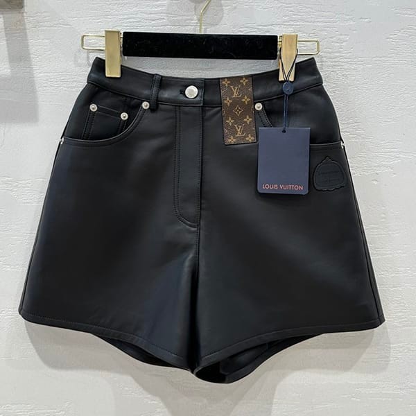 定番ルイヴィトン LV × YK レザーショーツ ショートパンツ ロゴ 本物 1AB7V2