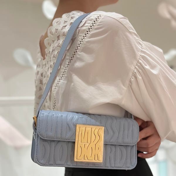 すぐ届Miss ディオール 本物 Allover キルティング カーフスキン バッグ deh83744