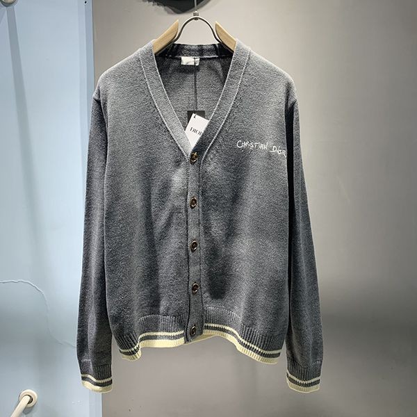 ギフトに最適ディオール カーディガン 本物刺繍ロゴ deg65960