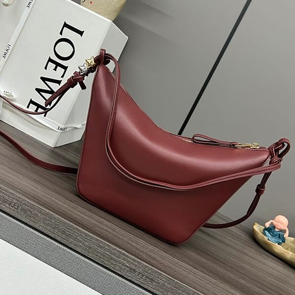 超希少！ロエベ 本物 ハンモックショルダーバック log62567