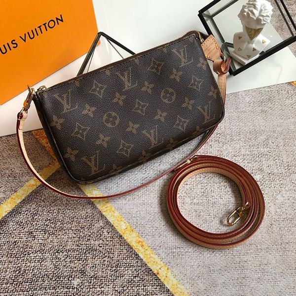 【奇跡の再入荷！即発送】ルイヴィトン ショルダーバッグ 本物 モノグラム ポシェット アクセソワール バッグ M40712